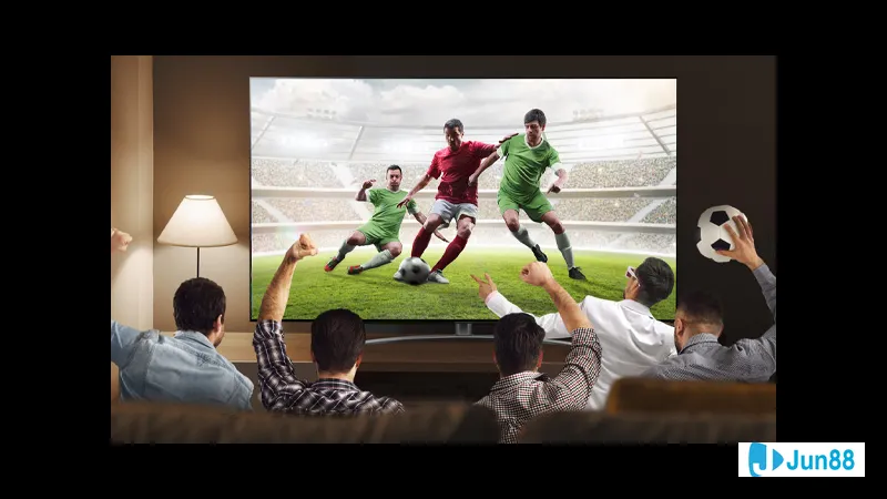 Bình luận bóng đá chất lượng